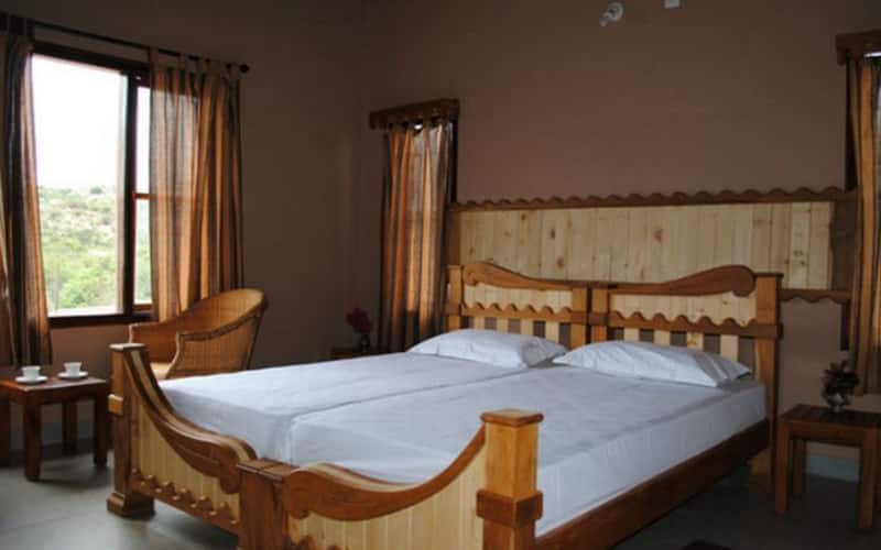 Hampi Heritage and Wilderness Resort-Jungle Lodges, Bellary 1